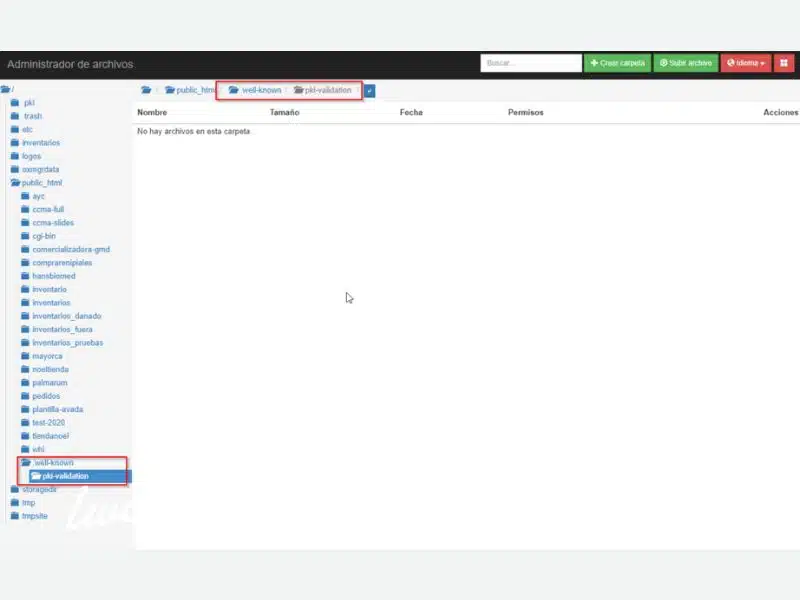10. Ingresa en tu panel de control al administrador de archivos de tu servicio de hosting y crea la carpeta