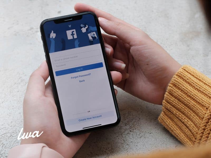 línea de tiempo de las redes sociales - Facebook - Agencia de Márketing Digital