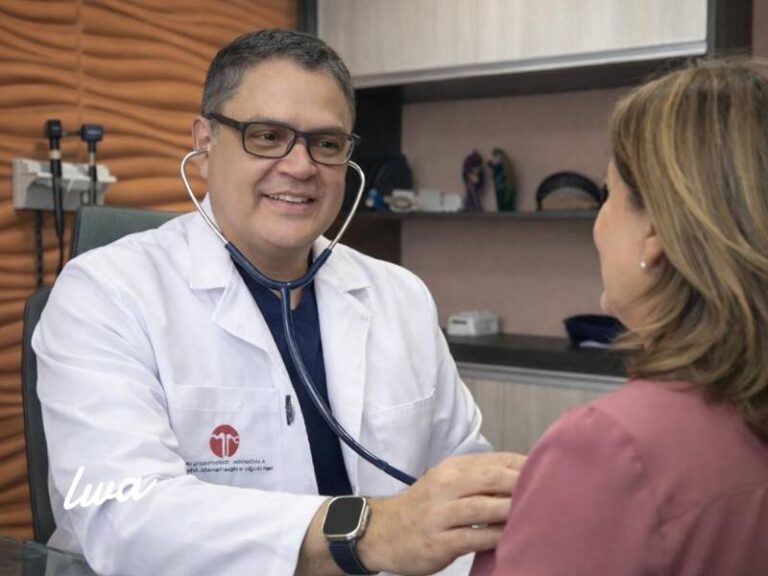 Dr. Reinaldo Sierra: Construcción de Marca y Estrategia SEO Local